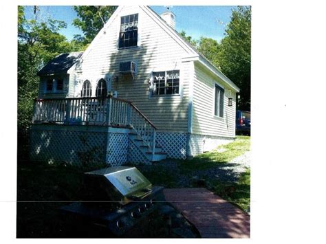 Craigslist maine real estate - Maine real estate & homes for sale. There are 1016 recently listed homes for sale in the state of Maine. You may be interested in single family homes, condos, townhomes, farms, land, mobile homes ...